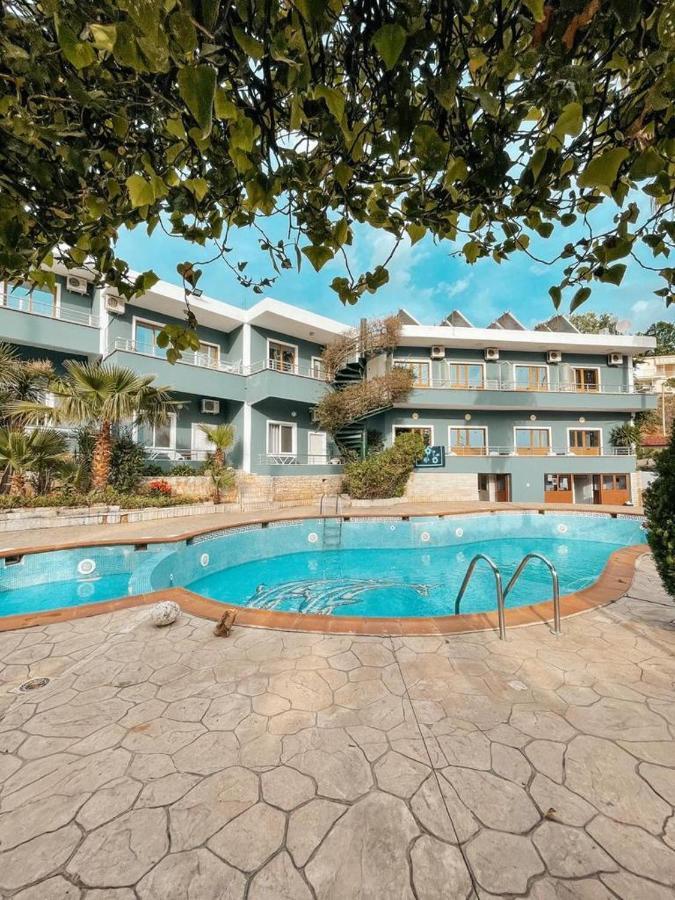 Nonna'S Boutique Hotel Dhermi Exterior photo